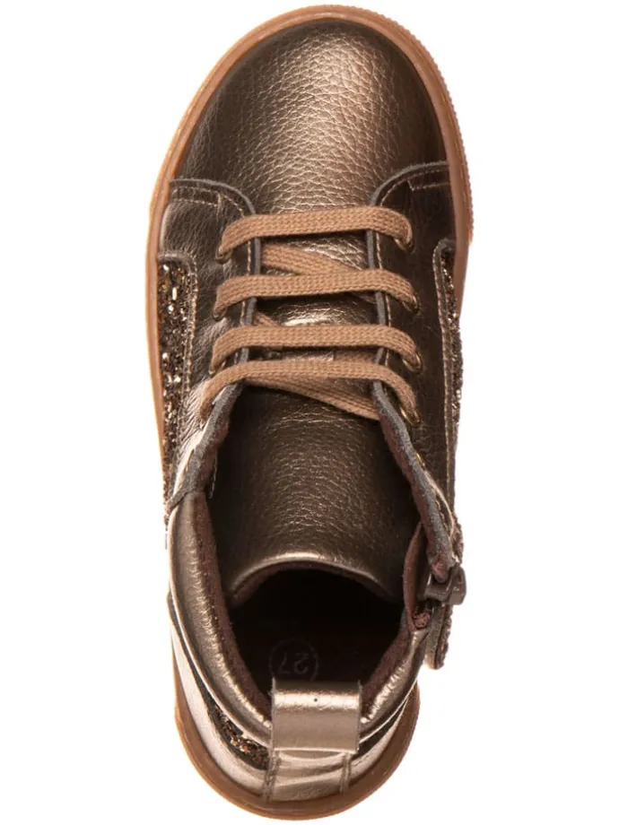 Sneakers bruin