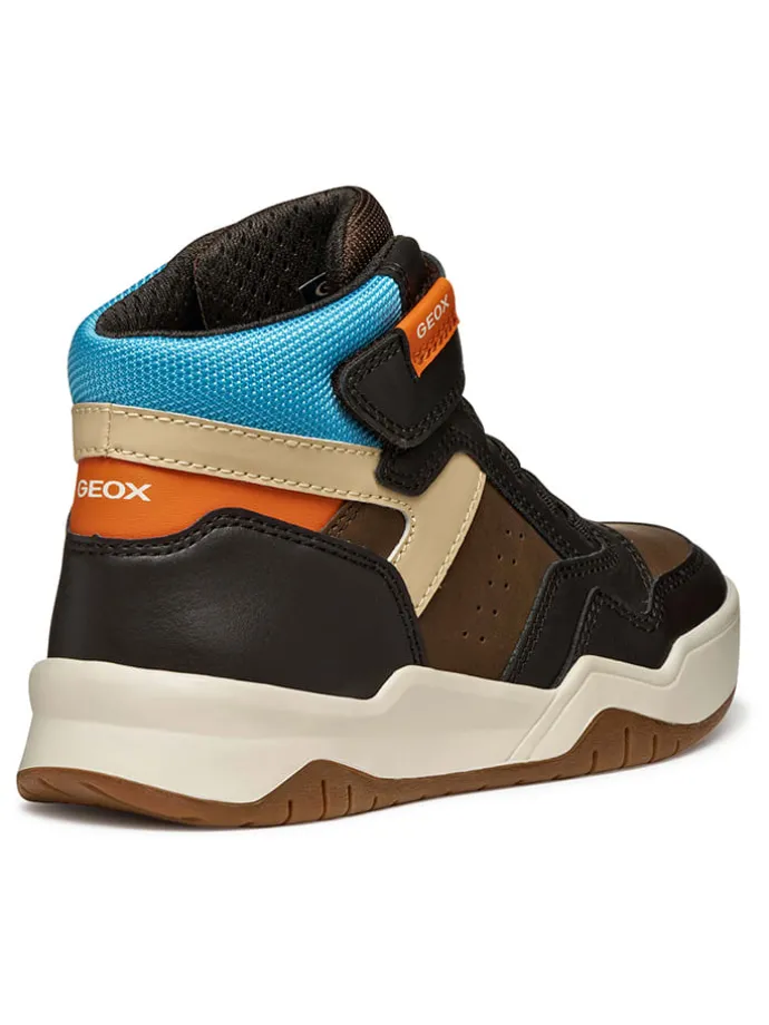 Sneakers "Perth" bruin